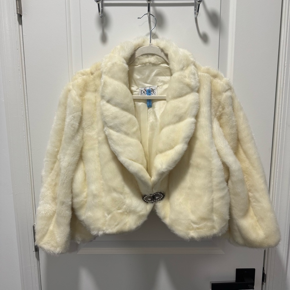 Women’s Dolce Made in USA Ivory Teddy Jacket